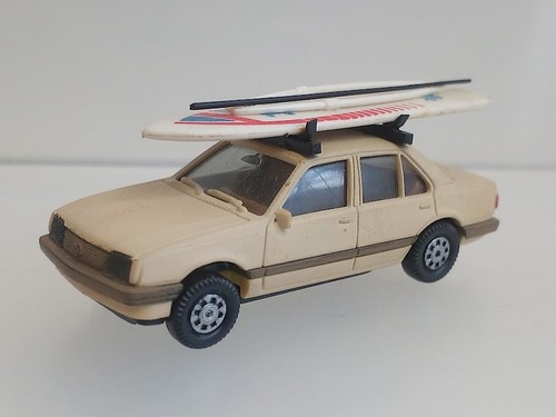 Opel ascona mit - mit, surfbrett